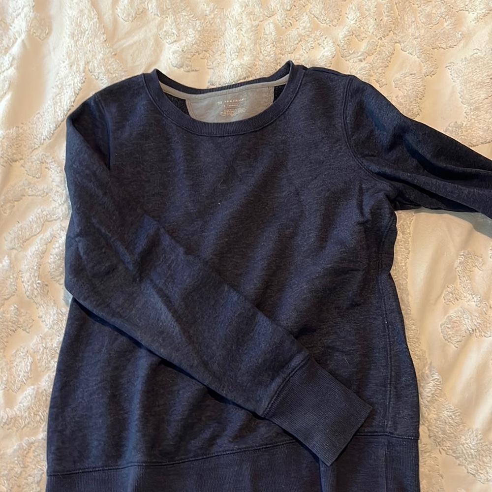 Crew neck